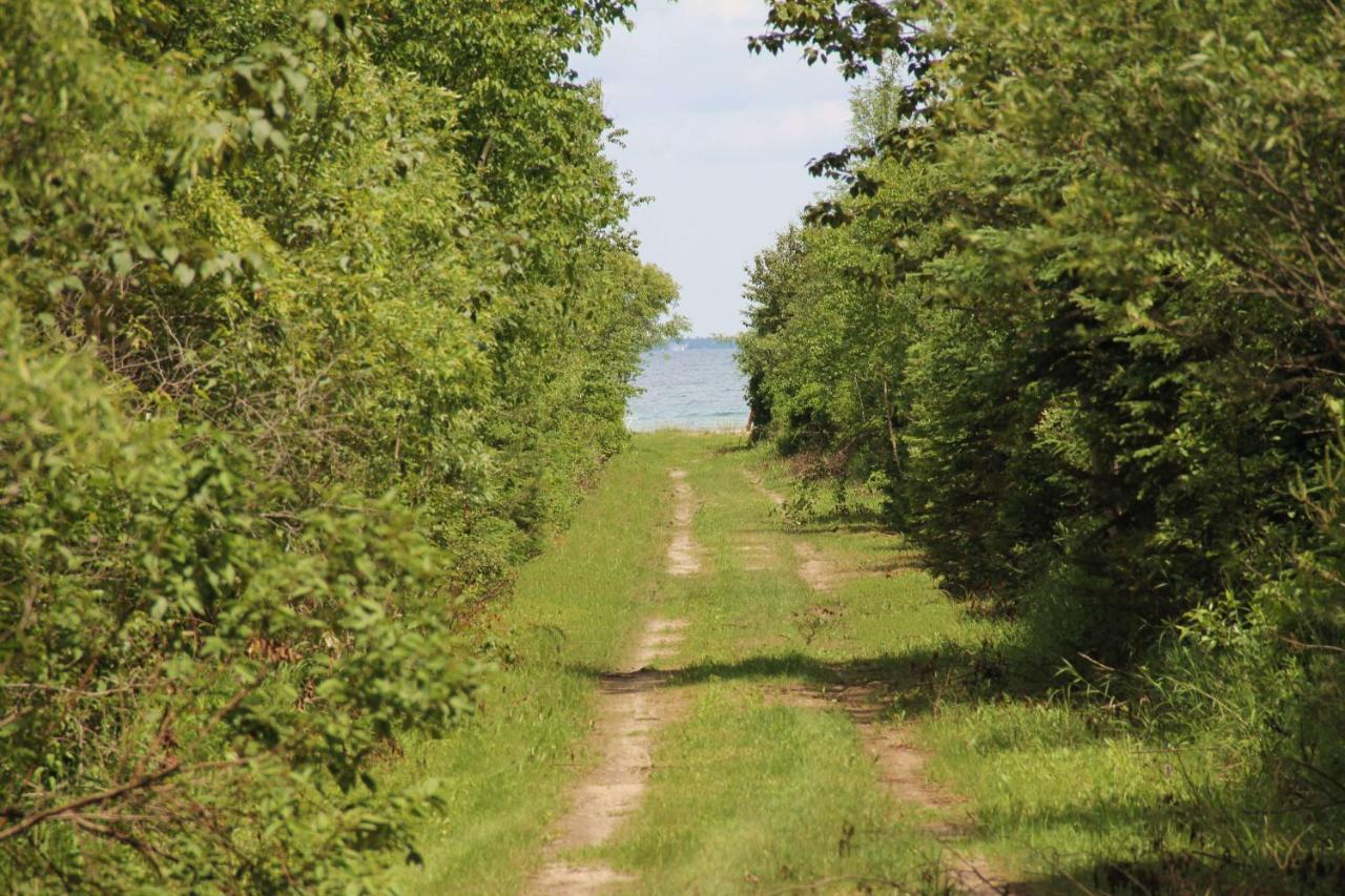 Mackinac Lake Trail Motel Mackinaw City Bilik gambar